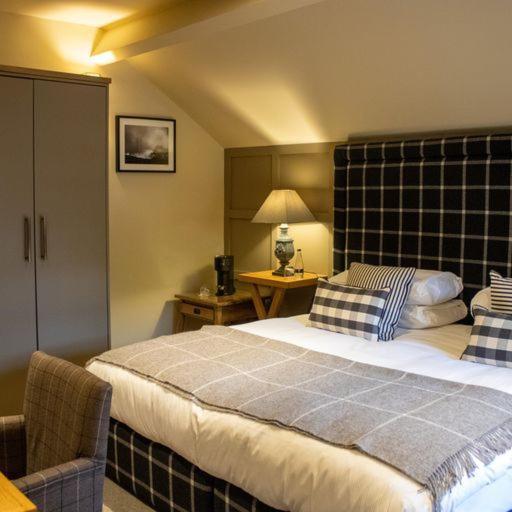 The Assheton Arms Hotell Clitheroe Exteriör bild